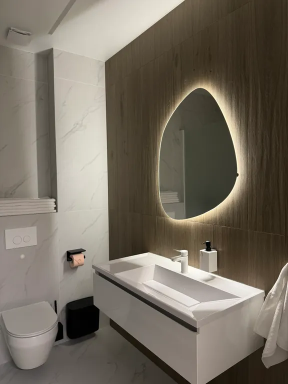 Большой уютный дом