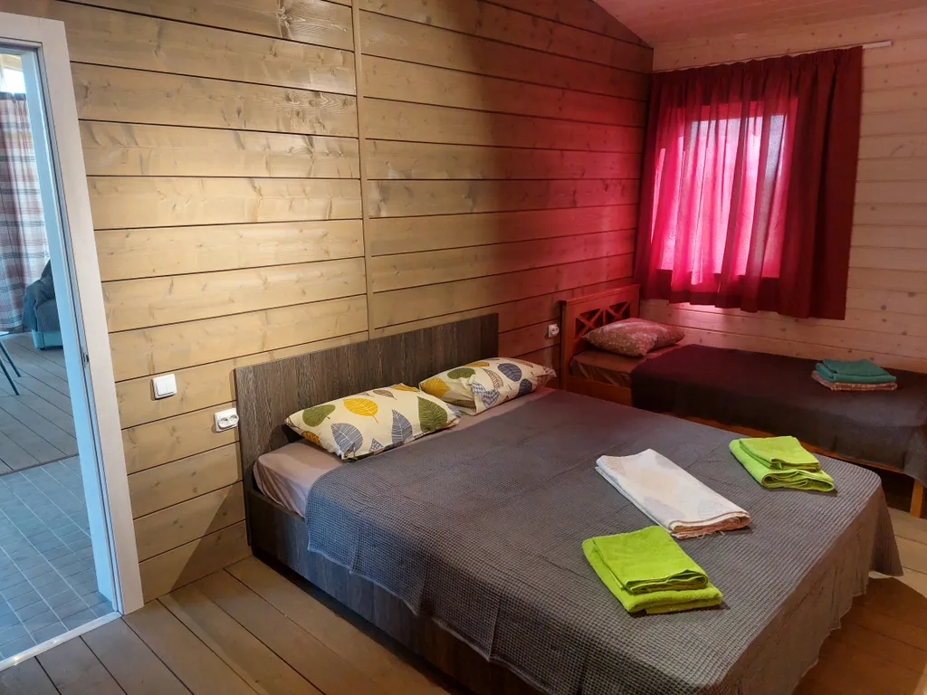 Дом с видом на озеро