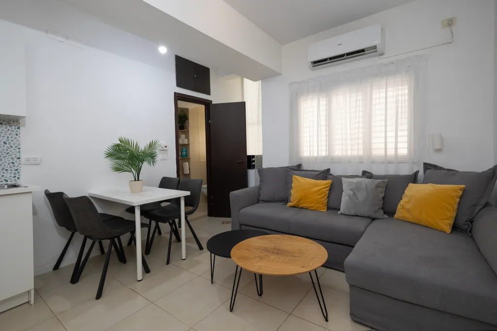 Тихая квартира около порта Тель Авив с бомбоубежищем