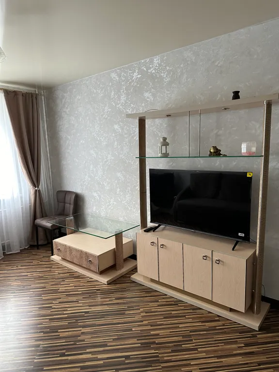 Квартира Уютная трехкомнатная квартира, в шаговой доступности к Золотому мосту — Владивосток