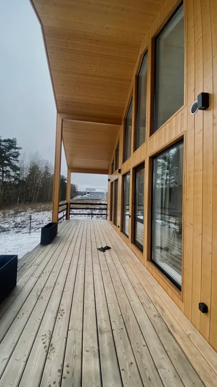 Тишина и релакс в новом уютном доме у леса