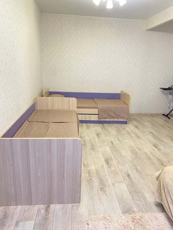 2-комнатная квартира с балконом на Волгоградской