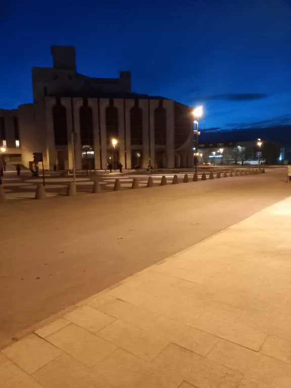 Квартира Очень уютная квартира на новой красивой набережной у Кремля без залога — Великий Новгород