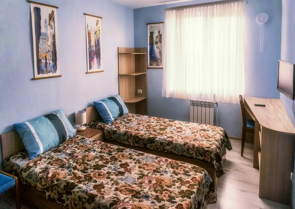 Красивая квартира в высотке недалеко от центра