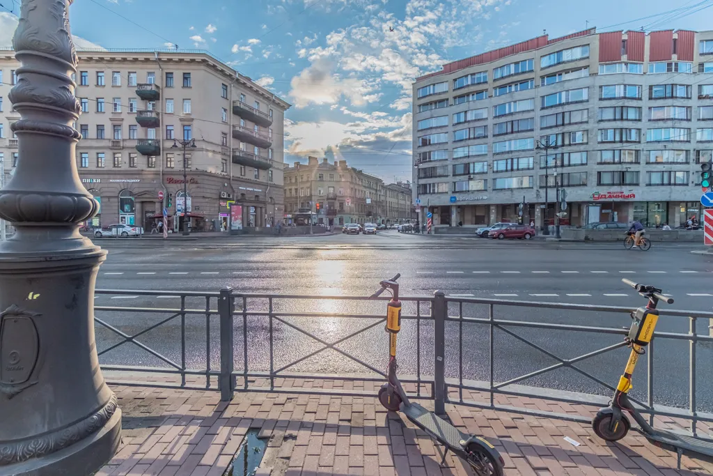 До метро минута, тихая светлая евро2 в центре с кондиционером