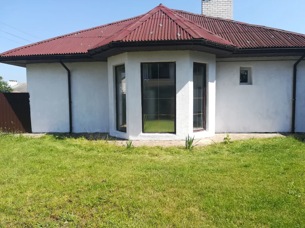 Коттедж Дом с баней, бильярдом и бассейном — аренда посуточно в Брест