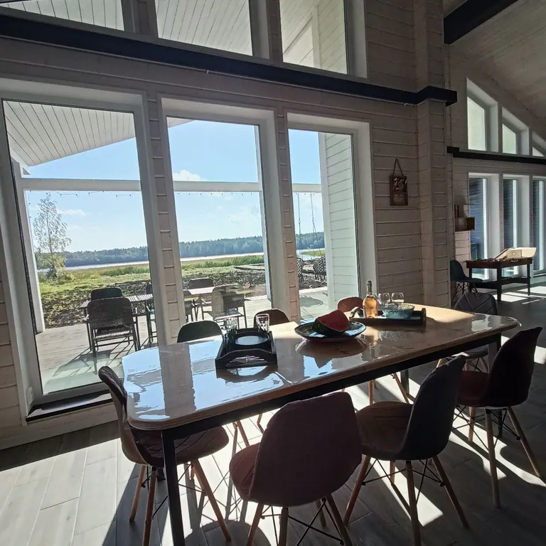 Дом-усадьба на берегу Онежского озера