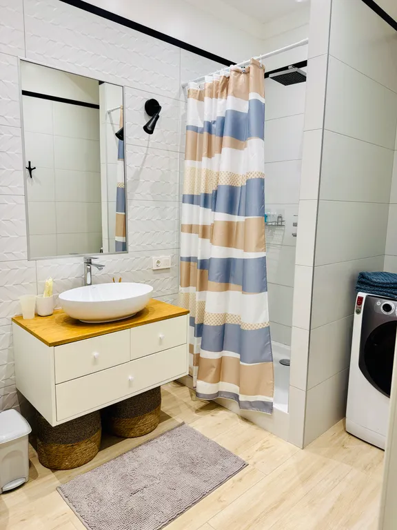 Двухкомнатная квартира в центре курортного города