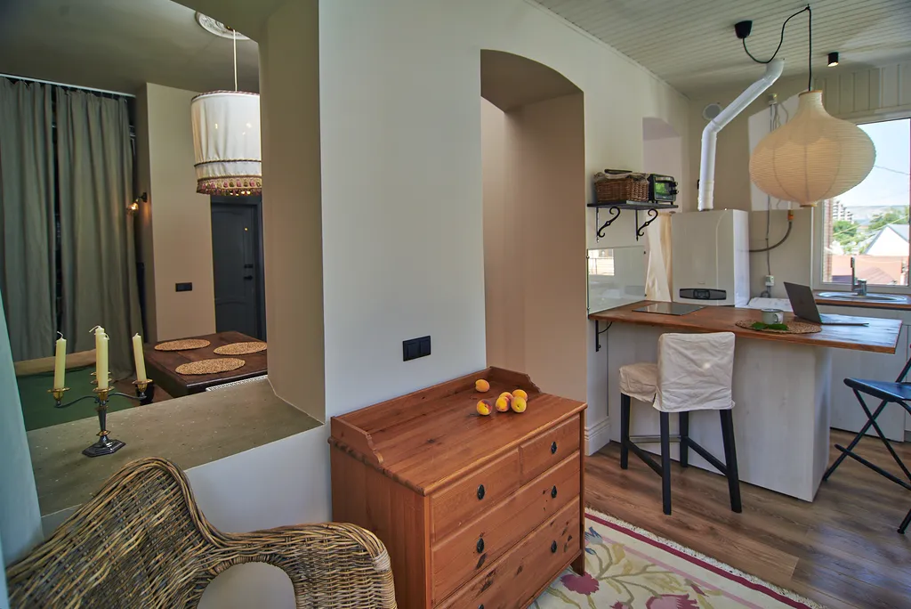 Апартаменты с авторским дизайном в доме 19-го века в сердце старого го