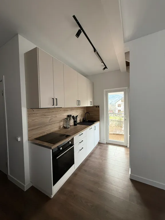 5-комнатный Дом