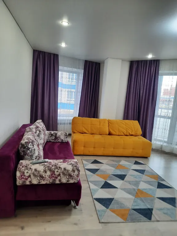 Уютная, светлая, большая квартира со всеми удобствами — аренда посуточно в Абакан