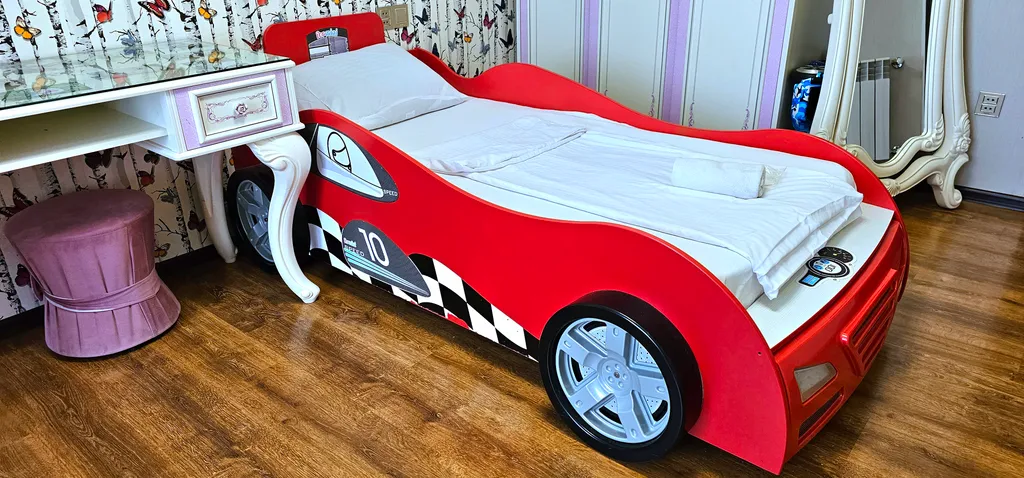 Квартира рядом метро 28 май