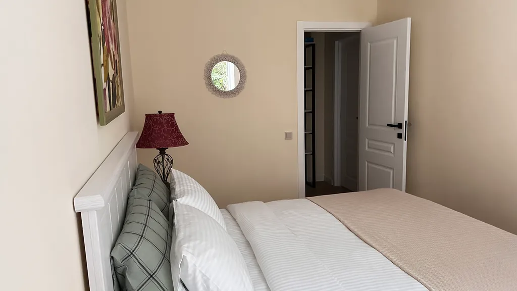 Стильные апартаменты с новым ремонтом в самом центре