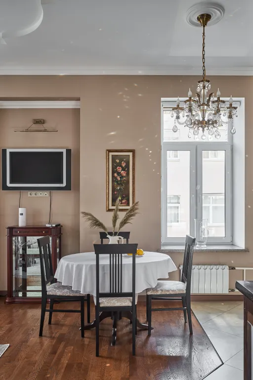 Квартира 3-комнатная квартира в знаменитом доме на Патриарших прудах в центре — Москва