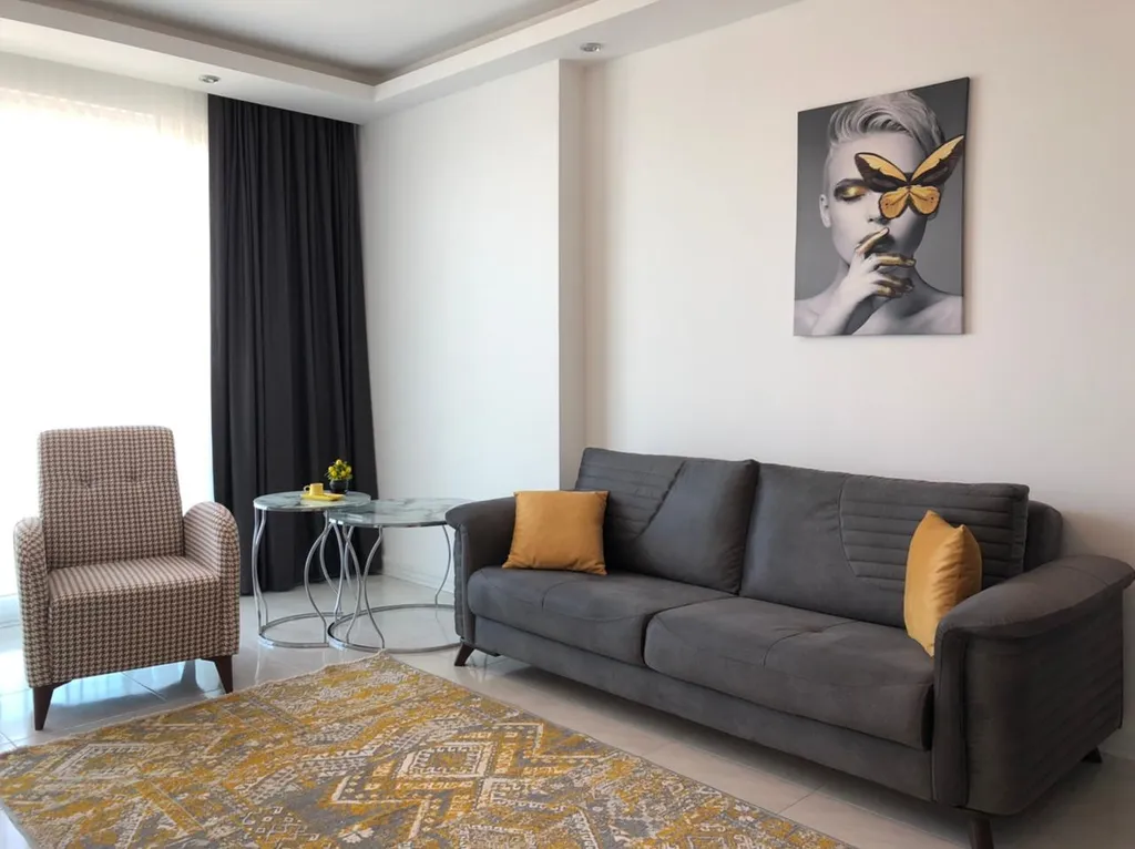 Квартира с видом на море и горы