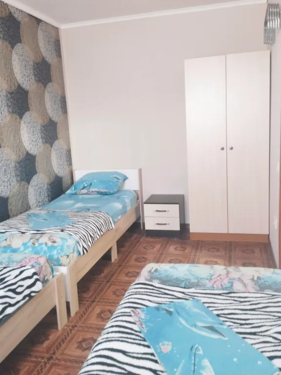 Квартира Квартира Двухкомнатные пятиместный номер — Голубицкая