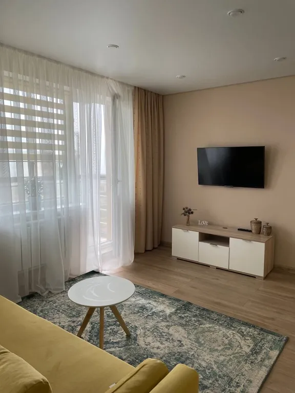 Уютная квартира с видом на озеро