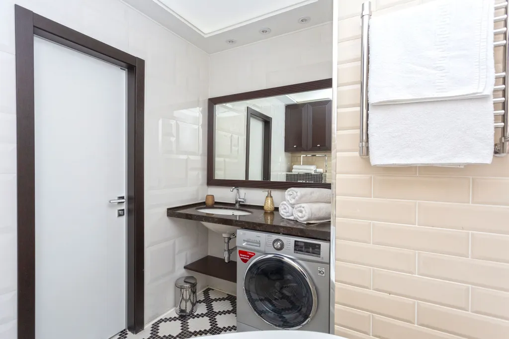 Современный апартамент с балконом рядом с метро Фрунзенская