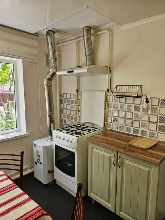 Дом в долине вязов