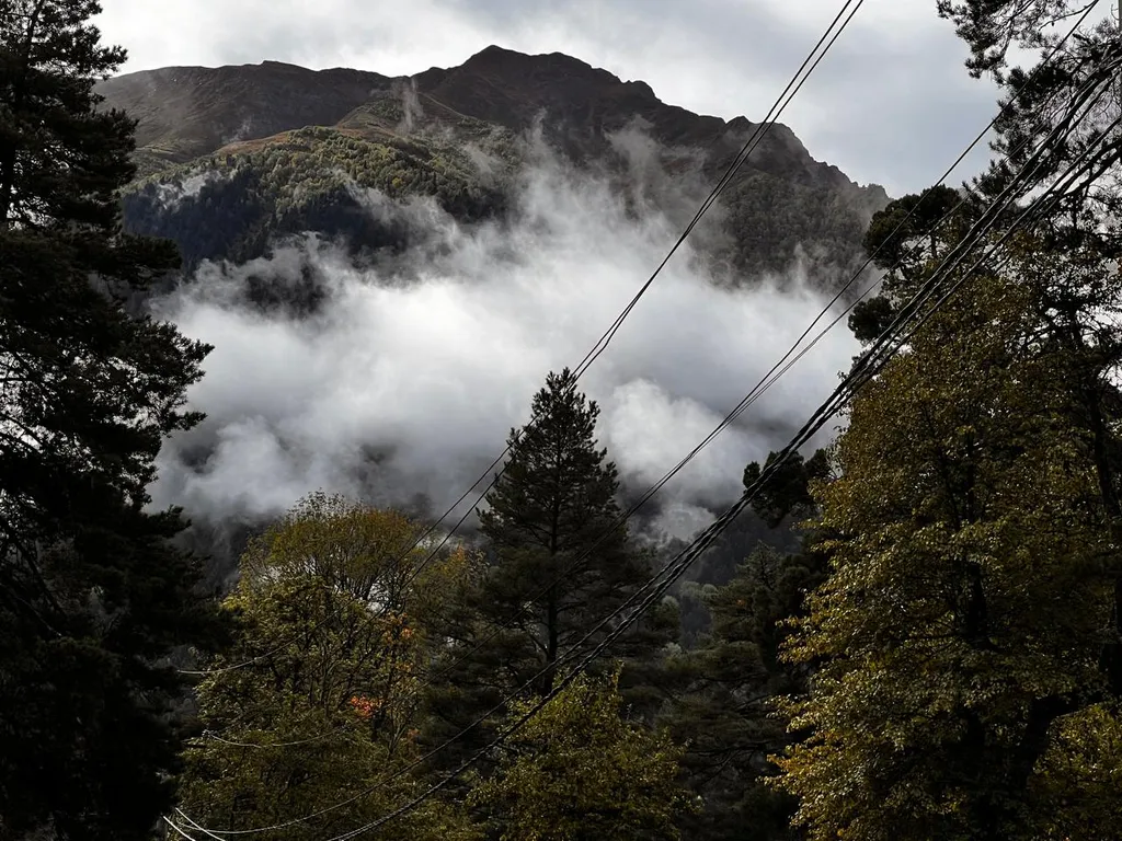 Коттедж Дом А-фрейм в живописном лесу — Архыз