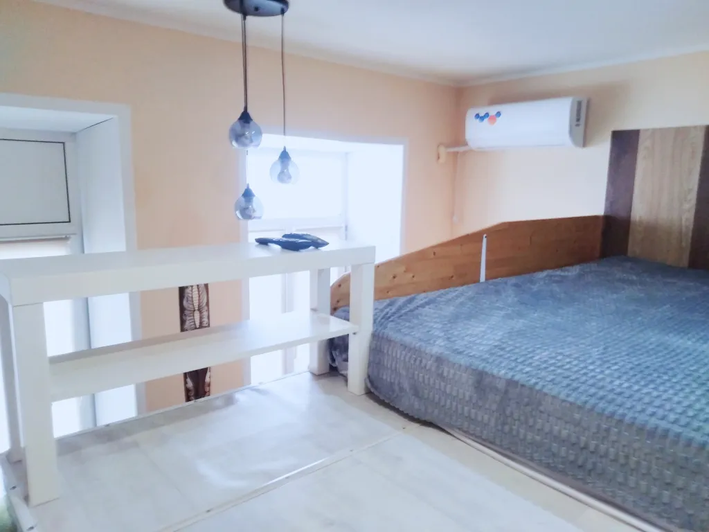 Квартира Студия в самом центре города/ двухуровневая. — аренда посуточно в Владивосток