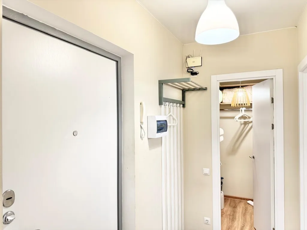 Светлая квартира с балконом