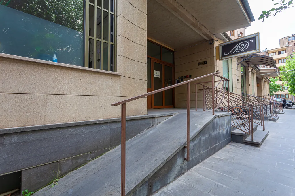 Семейная квартира с 2 спальнями в центре города