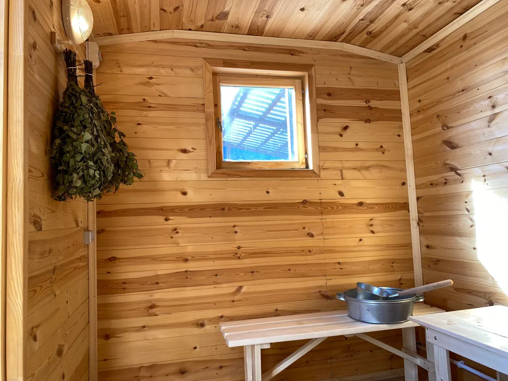 4 комнатный 2 этажный дом