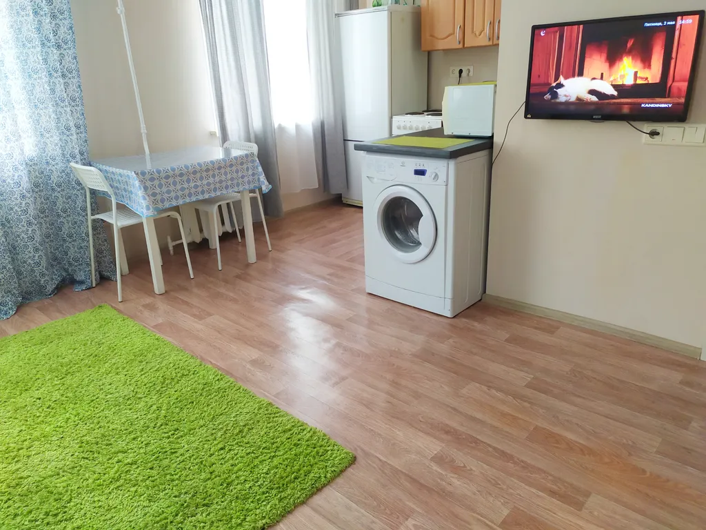 Квартира Уютная квартира возле метро Золотая нива — Новосибирск