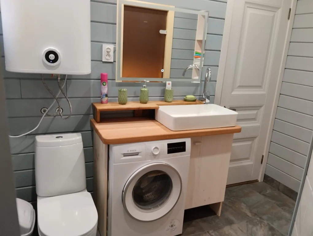 Дом у озера