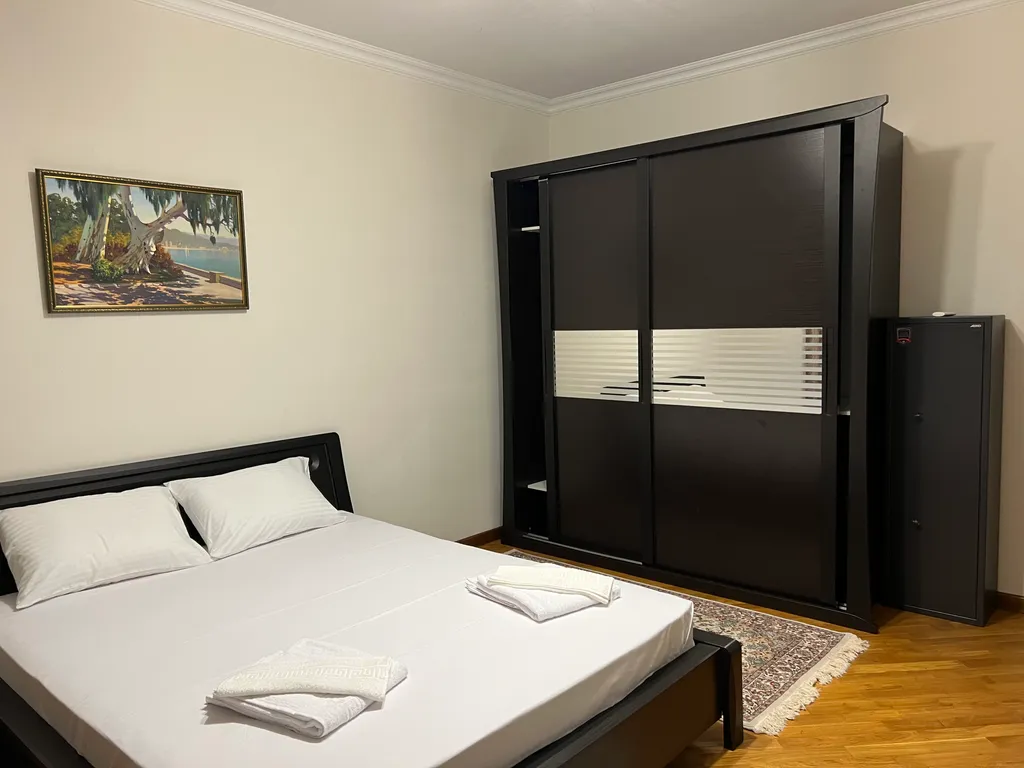 4-комнатная Квартира