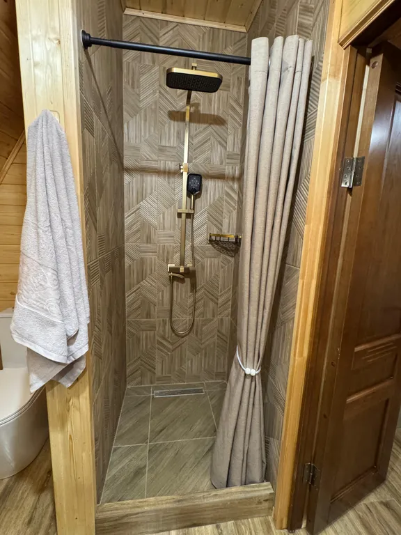 Новый уютный А-фрейм дом