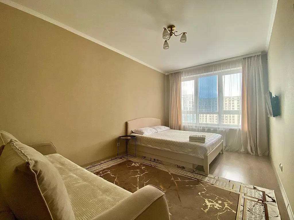 Однокомнатная на Туран