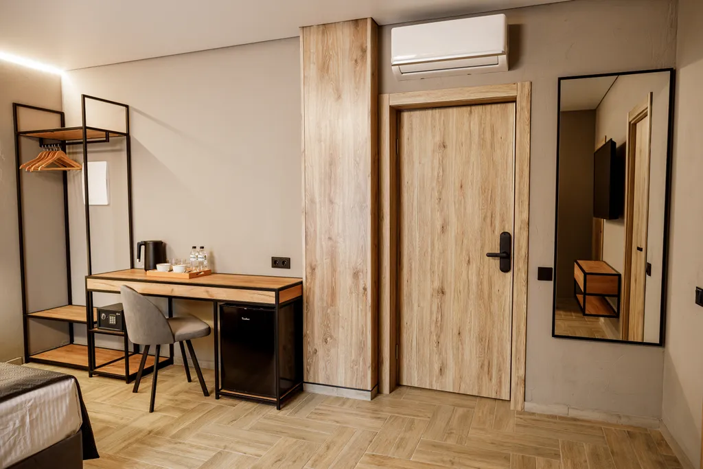 Квартира Квартира Семейный двухкомнатный номер с 1 двуспальной или 2 односпальными крова — Мирное