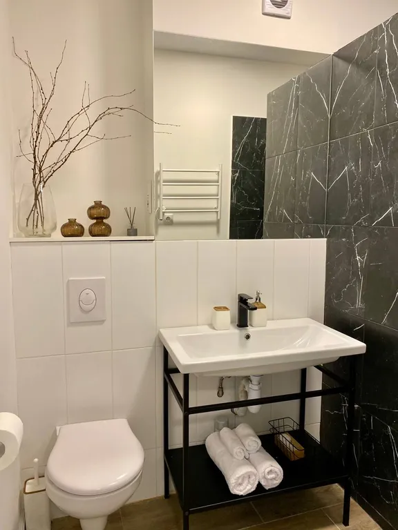 Апартаменты Design Loft у вокзала и в центре