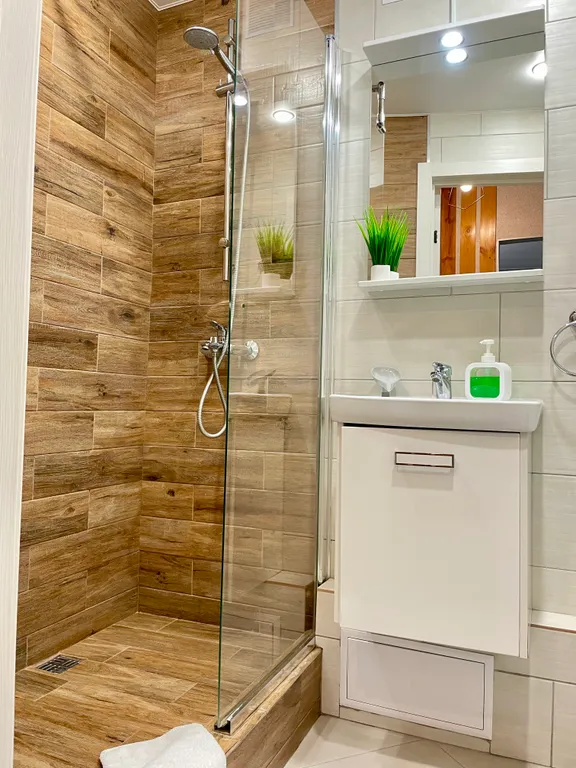 Однокомнатные апартаменты рядом с ТРК Семья