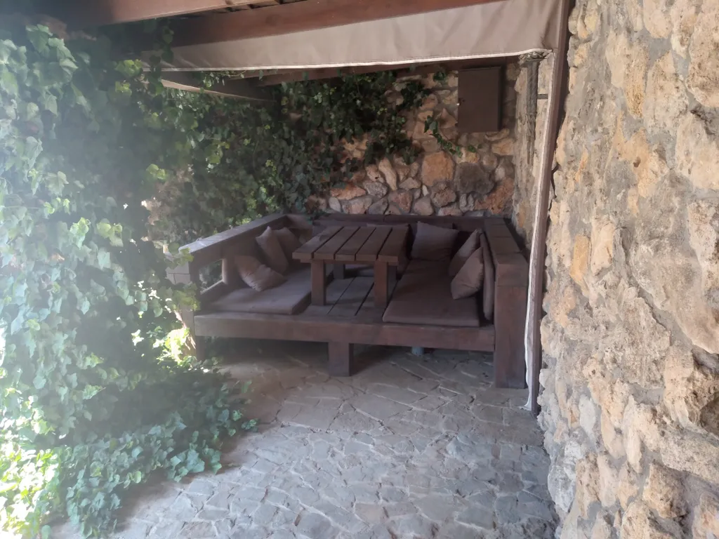 Замок у мыса Фиолент