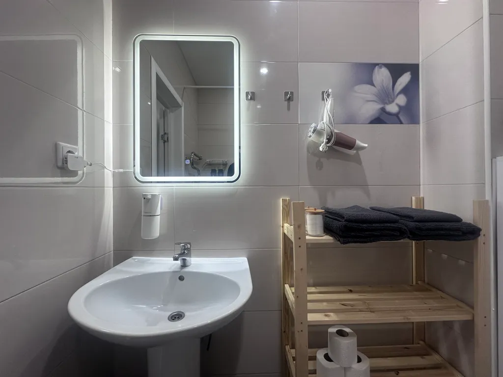 Квартира Светлая и просторная квартира для гостей города — Элиста