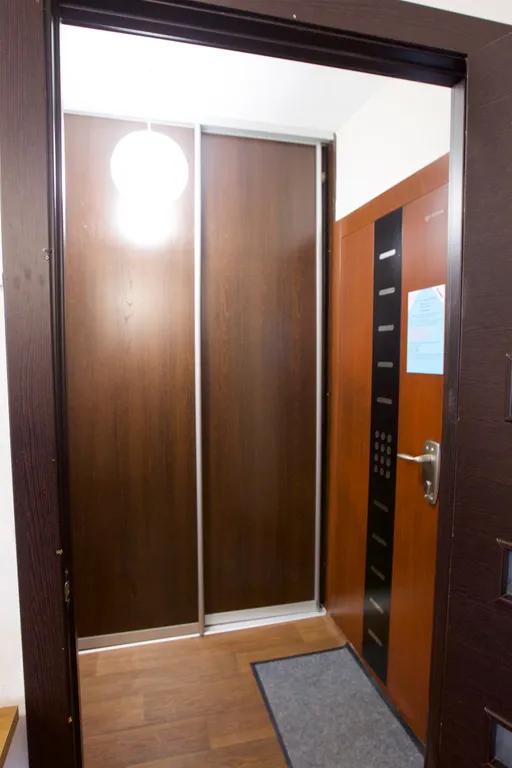 Квартира Квартира Дизайнерская студия на 17 этаже у ТРЦ Планета — Красноярск