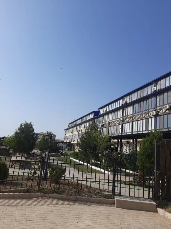 Уютная комната на первой береговой линии