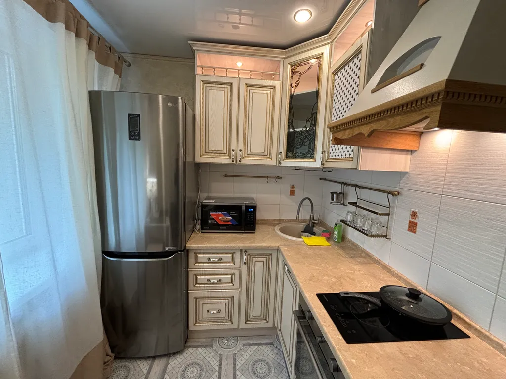 2-комнатная в доме Актера