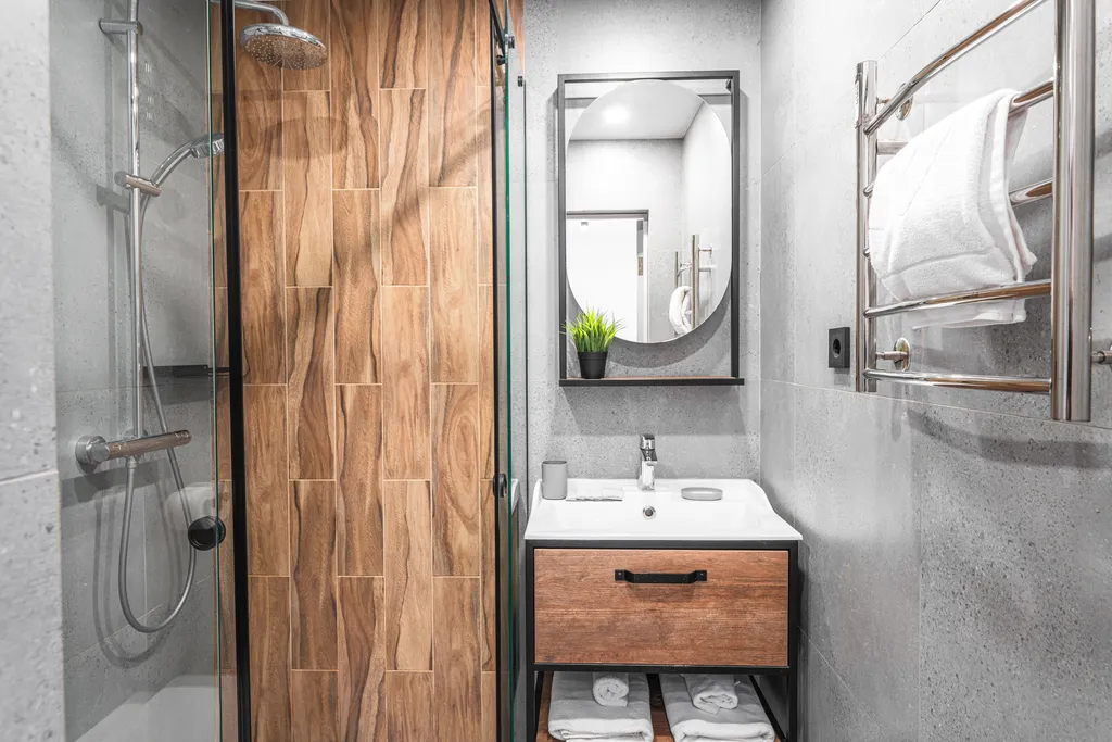 Апартаменты с отдельной спальней в центре