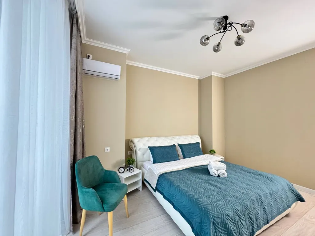 2 комнатная в ЖК 4You, рядом с ТЦ Mega