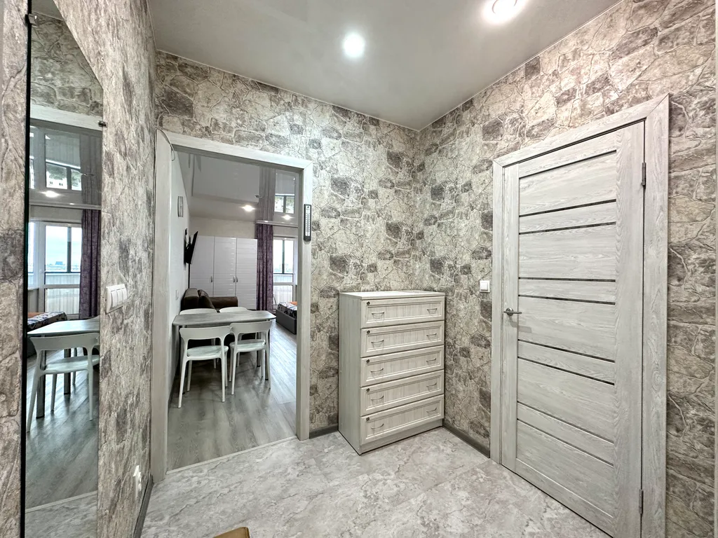 Студия в центре с видом на город, не берем оплату за финальную уборку