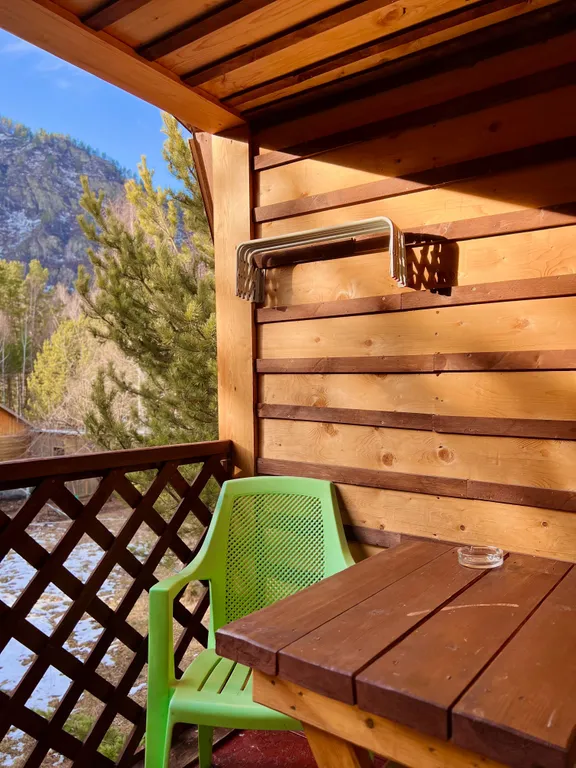 Номер с балконом и видом на горы