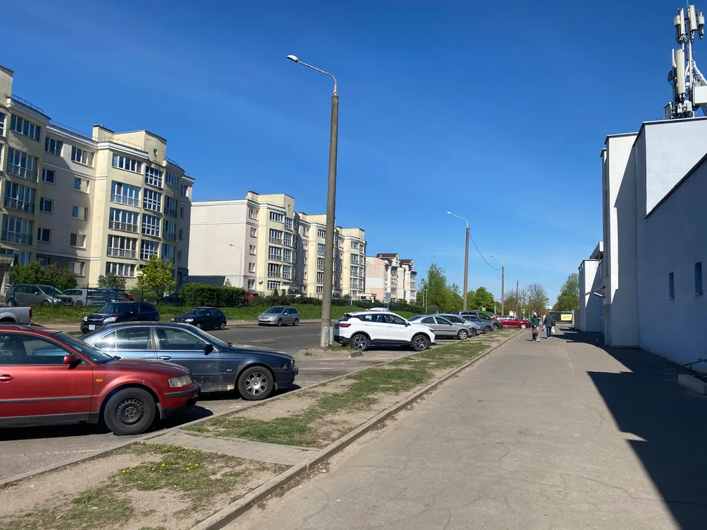 Квартира Апартаменты рядом с парком в тихом районе города — Минск