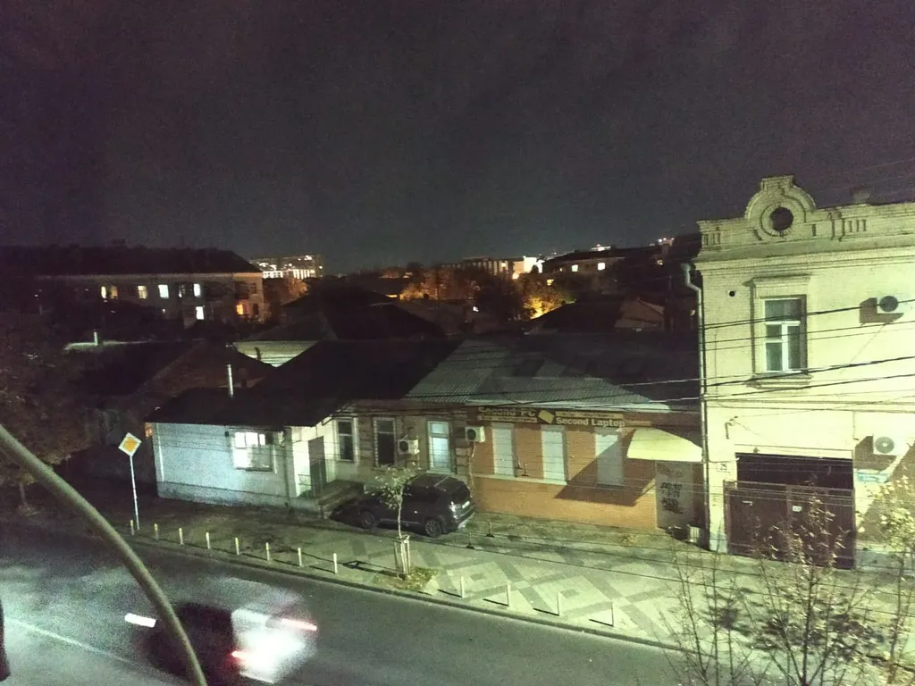 Квартира Квартира Мансардный этаж в частном доме в историческом центре города — Краснодар