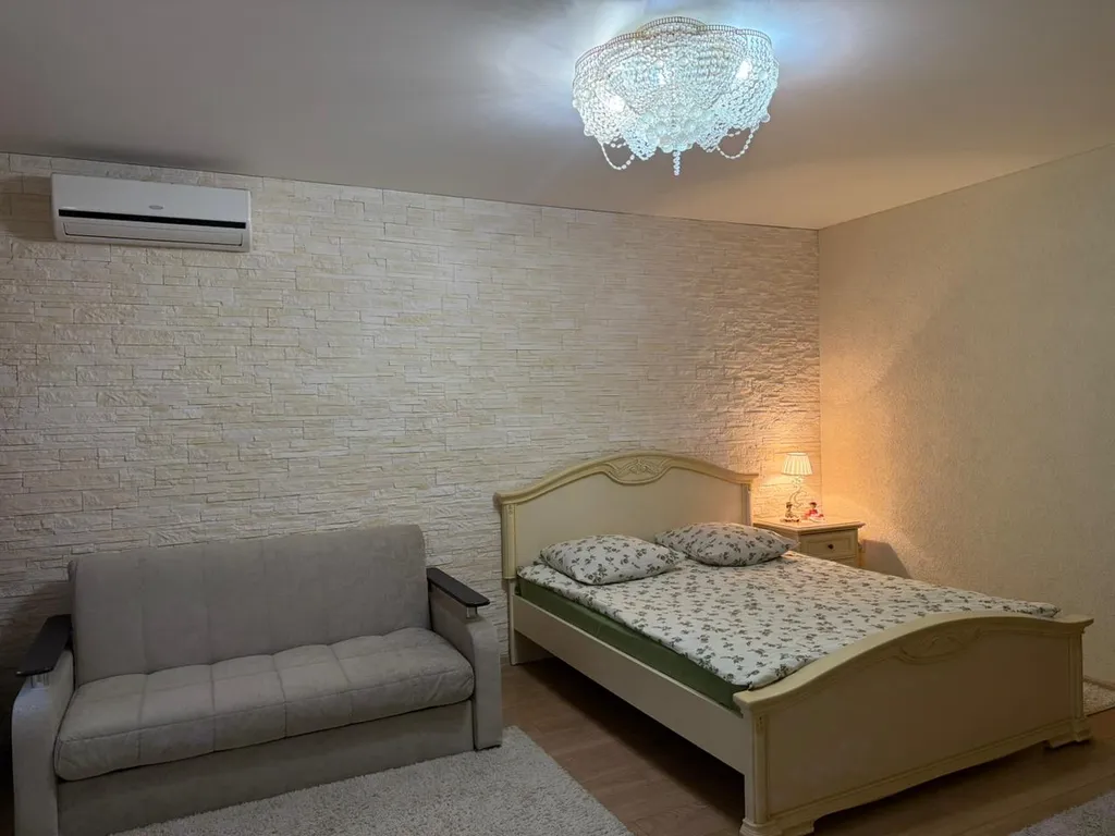 Однокомнатные апартаменты студия делюкс в центре у Торговых рядов