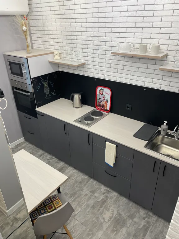 Дизайнерская студия с видом на реку