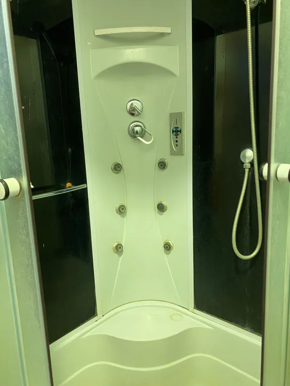 Уютный домик у вокзала